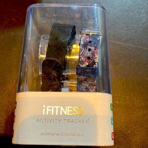 ifitness Tracker with Interchangeable Blue flowers/Black strap